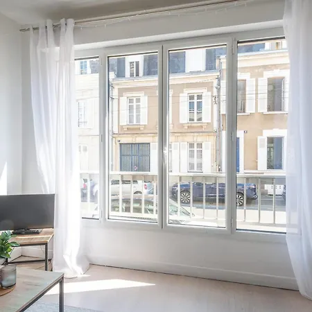 L'evain - Proche Centre-ville Et Gare Apartment